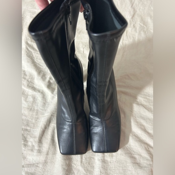 Call it Spring black vegan leather ankle boot mid-calf with heel, size 7.5 - Picture 5 of 6
